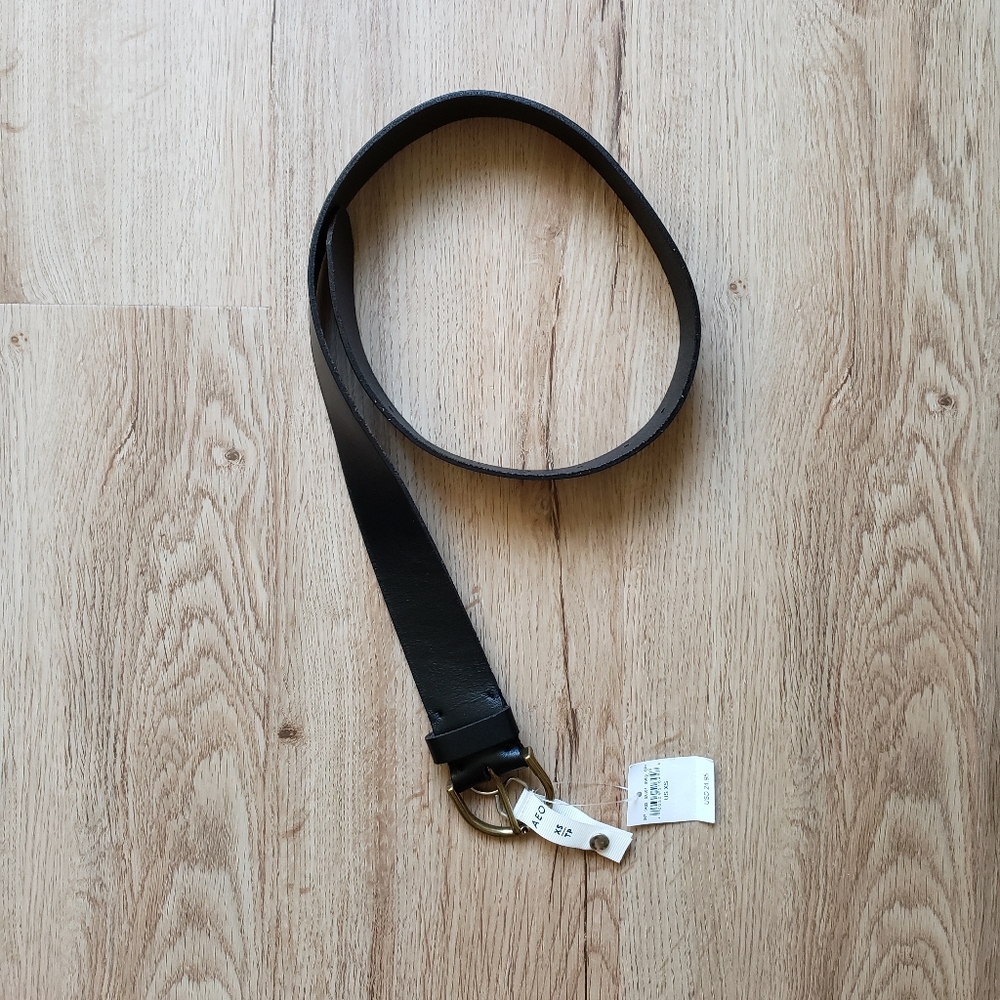 American Eagle High-Waisted Basic Belt